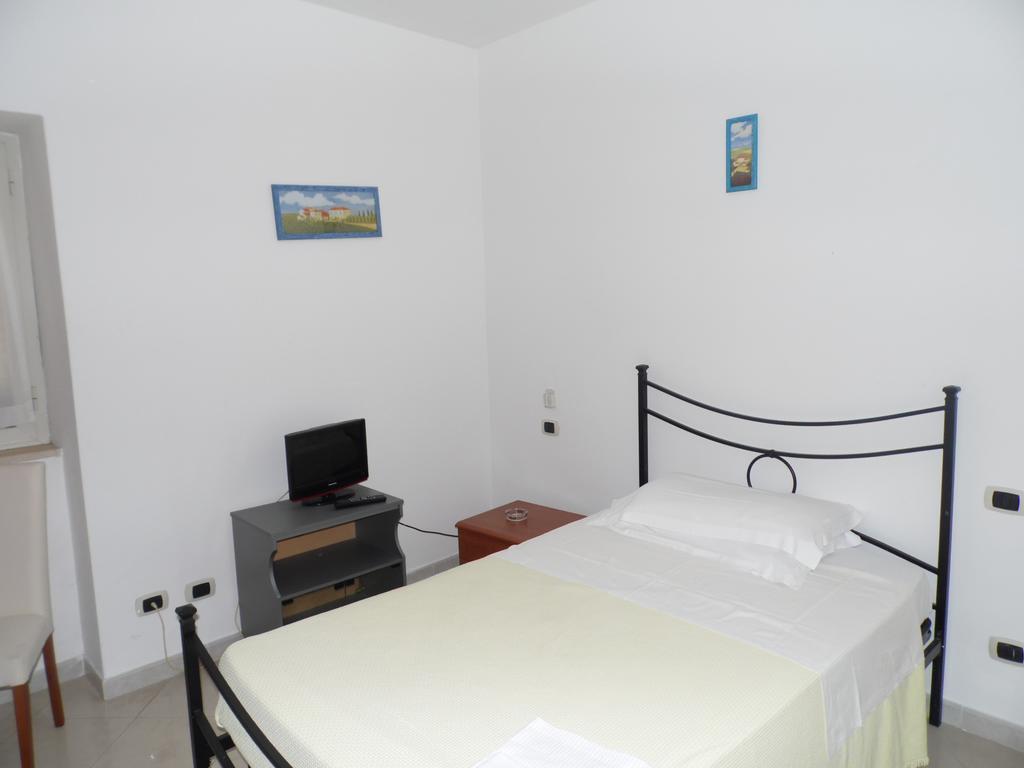 Hotel Ai Vecchi Tempi Frattocchie Zimmer foto